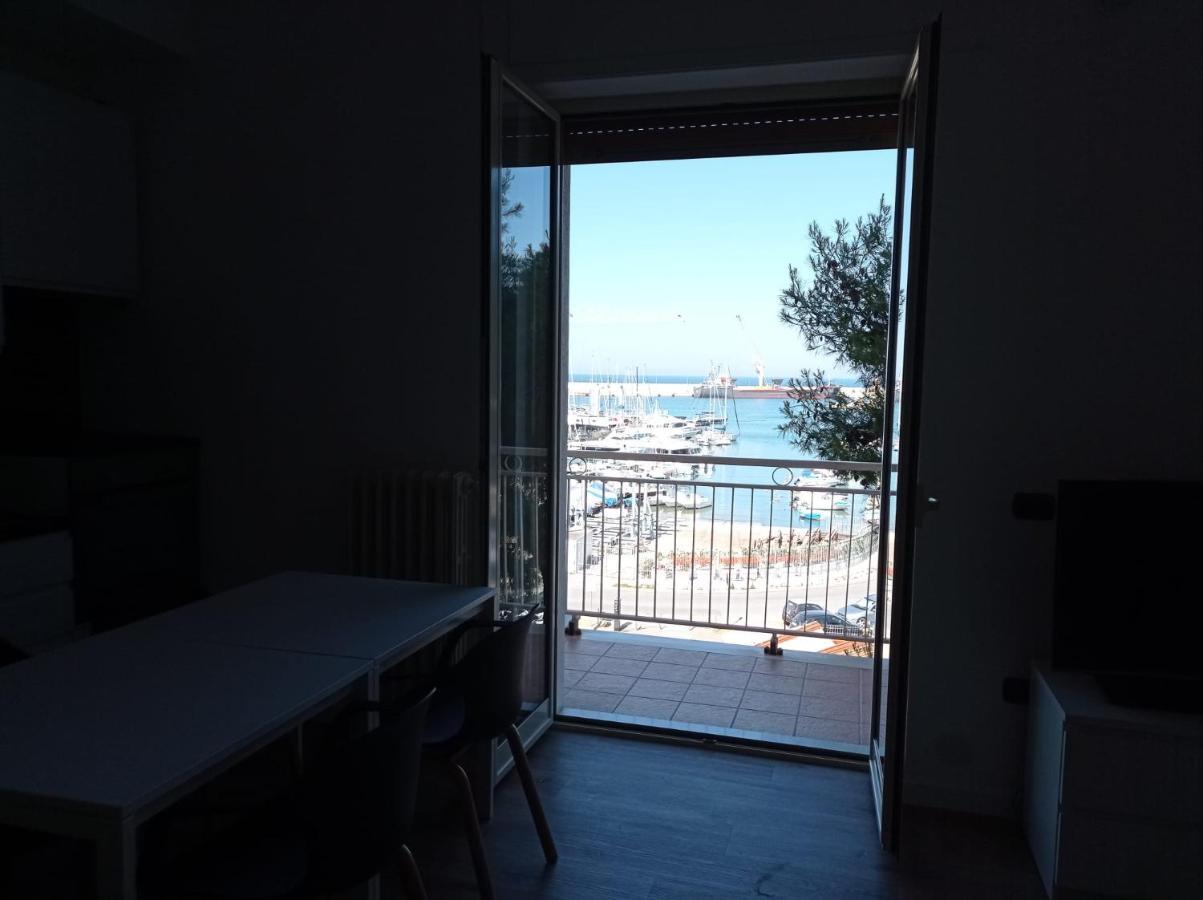 Monopoli Guest House Ba07203091000019440 Bagian luar foto